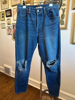 Levi's Women's Skinny Distressed Blue Jeans
